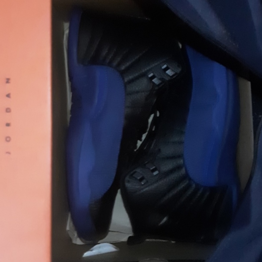 Nike shoes